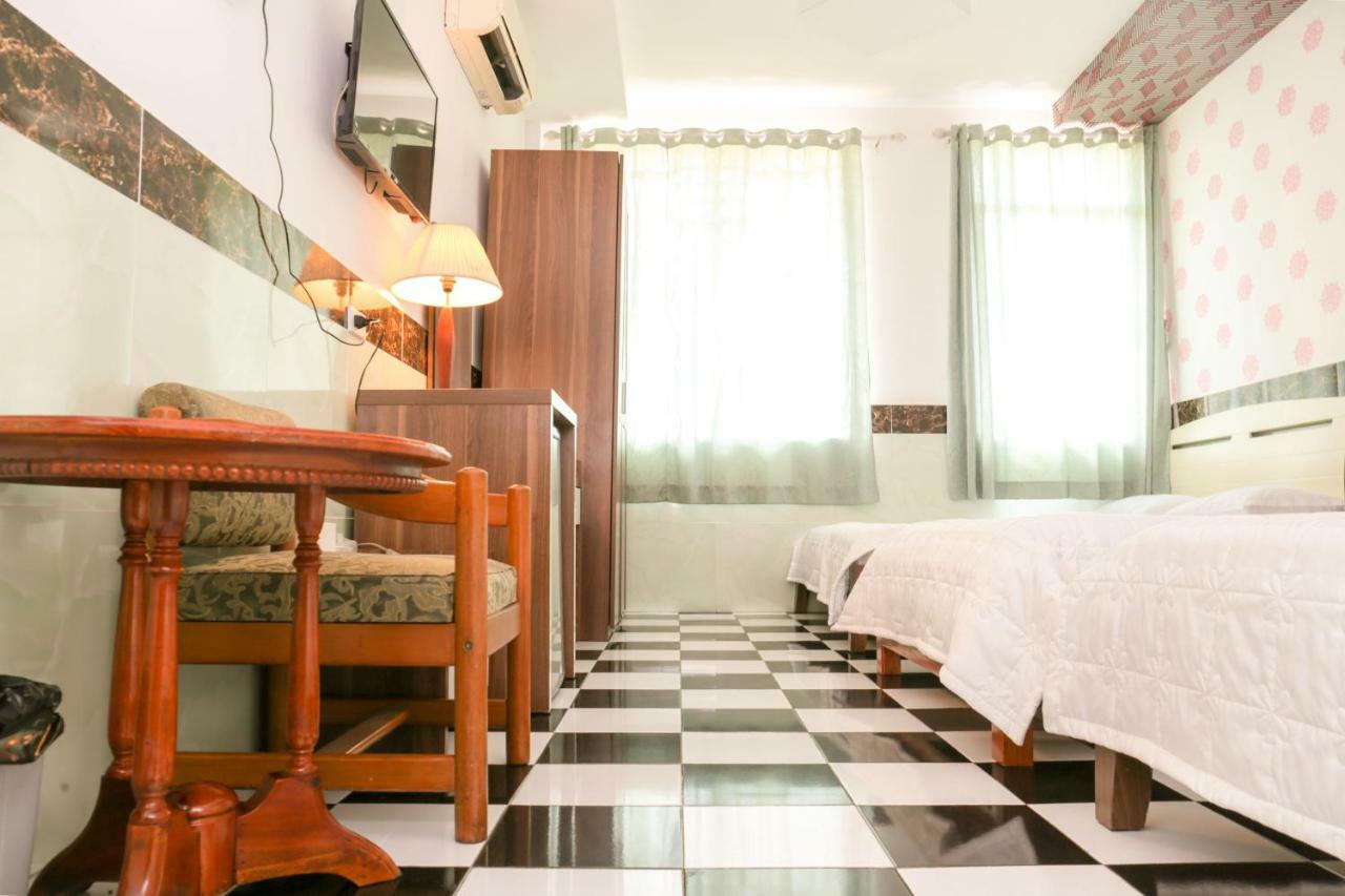 Sao Mai Hotel Ho Chi Minh-stad Buitenkant foto